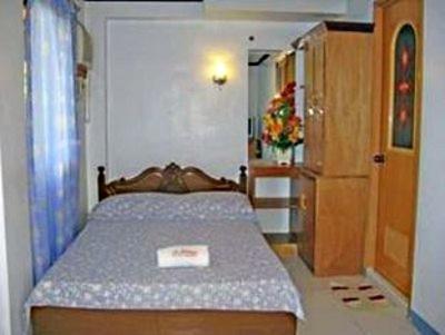 La Solana Suites And Resorts By Cocotel Puerto Galera Room photo